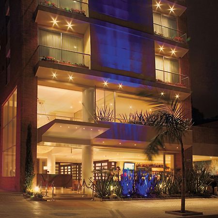 Blue Suites Hotel Bogota Bagian luar foto