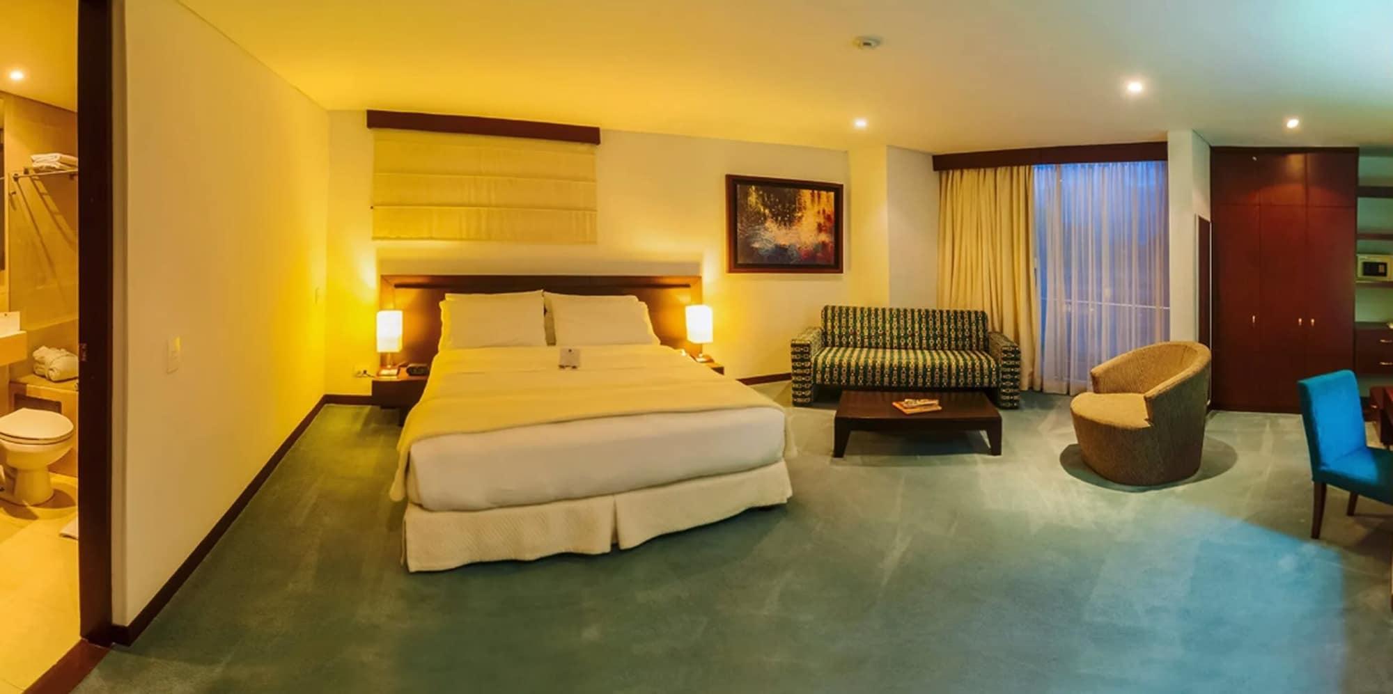 Blue Suites Hotel Bogota Bagian luar foto