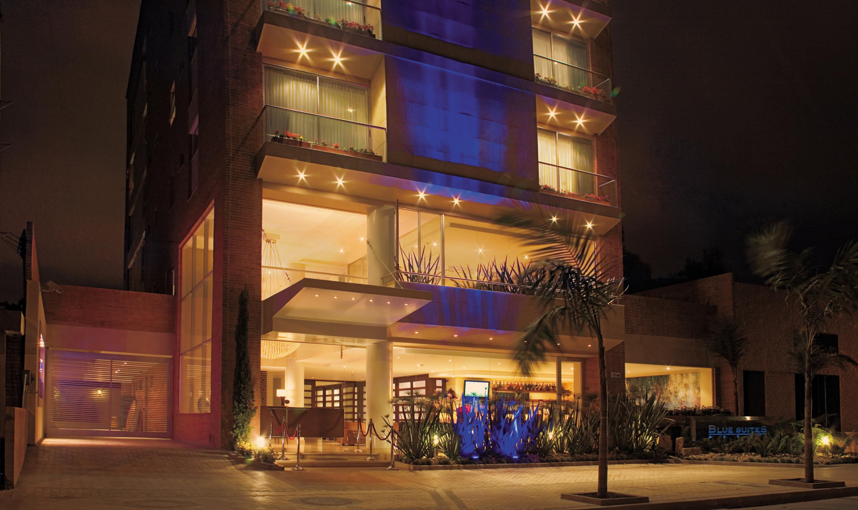 Blue Suites Hotel Bogota Bagian luar foto